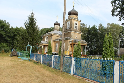 Болота. Церковь во имя святой преподобной Параскевы Сербской