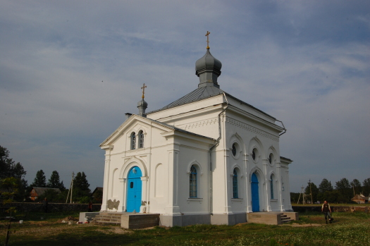 Новоельня . Свято-Рождество-Богородицкая церковь